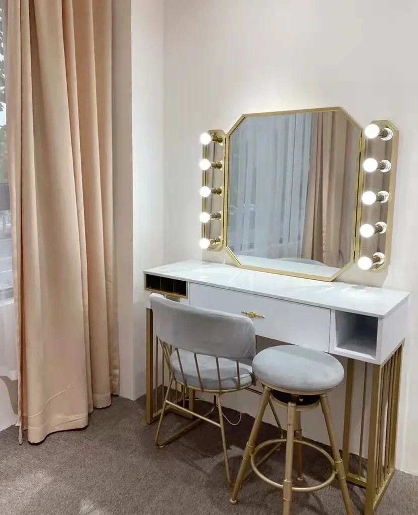 Photo studio rock dresser make - đánh giá và giá Beauty Makeup Studio