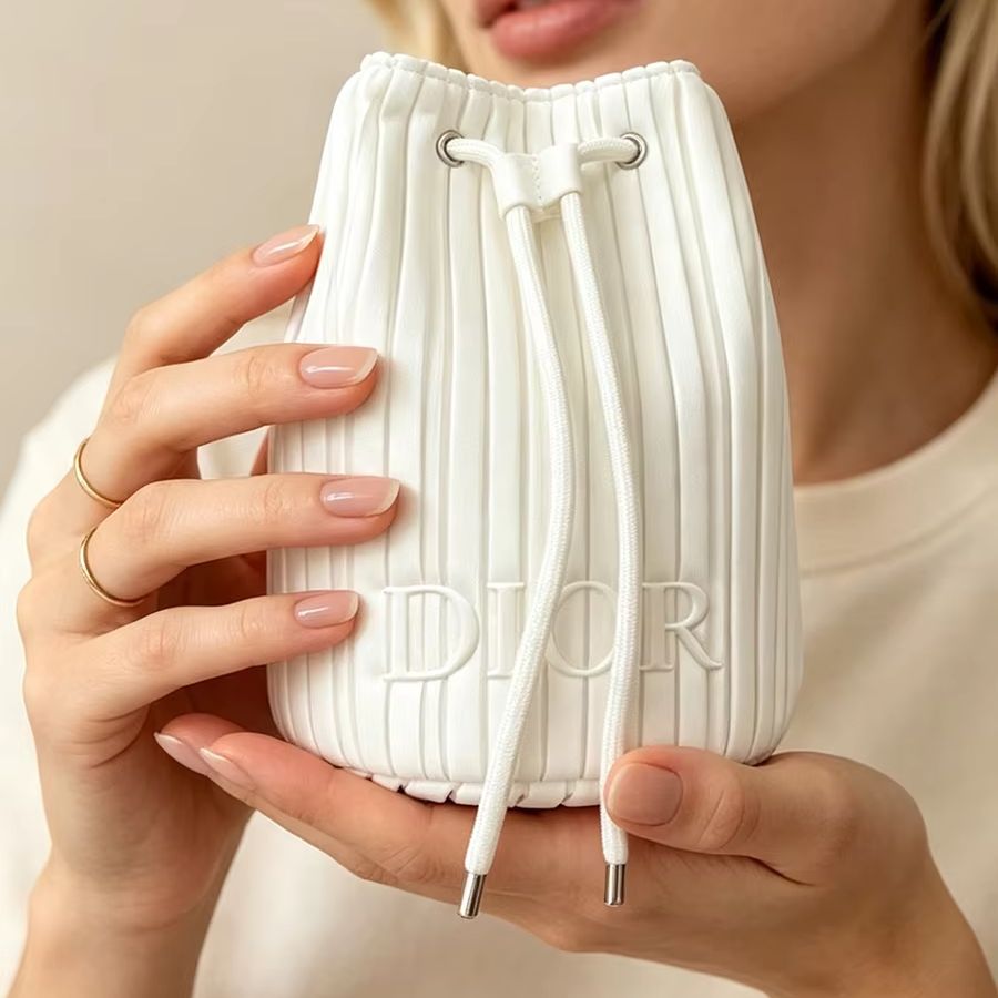 Christian Dior Dior’s bag Mini - đánh giá và giá Beauty Makeup Dior
