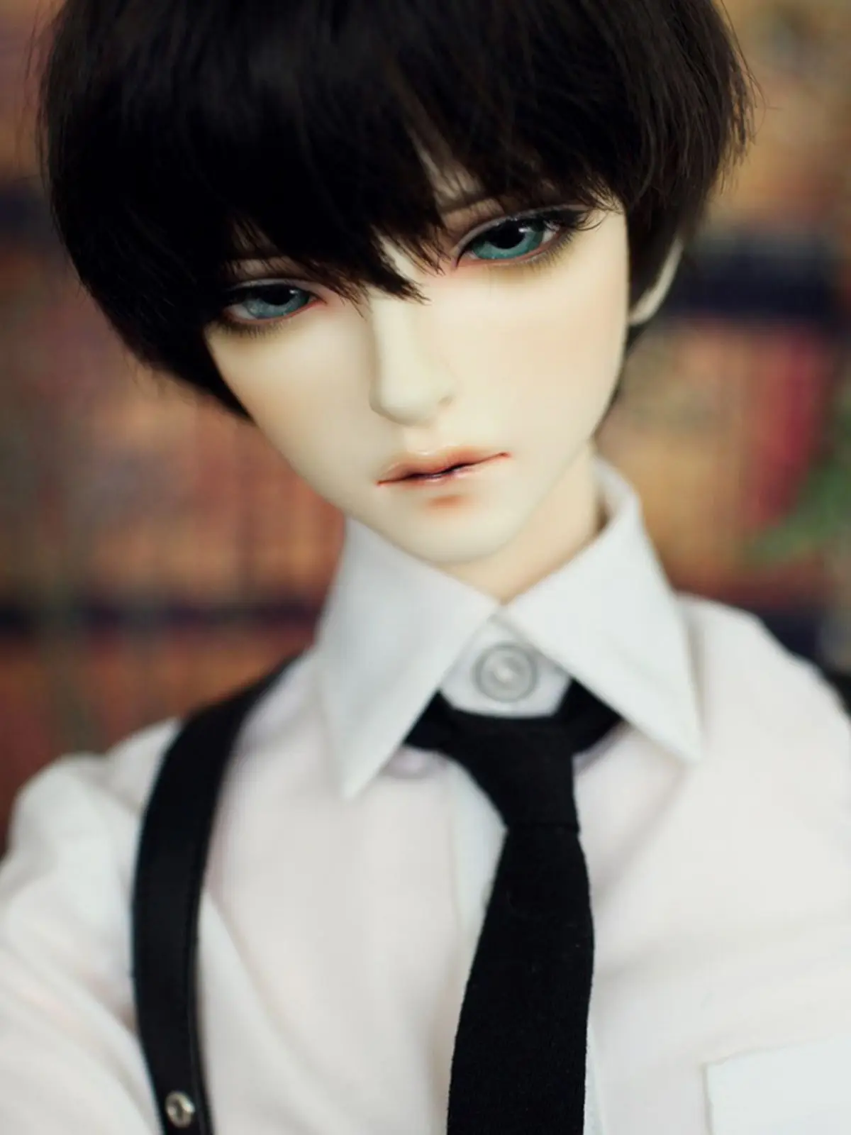 and Charming Eyed Resin Figure - đánh giá và giá Beauty Makeup Sale